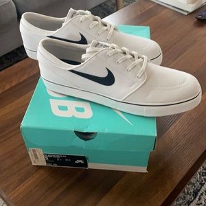 Nike SB Janoski Zoom Canvas